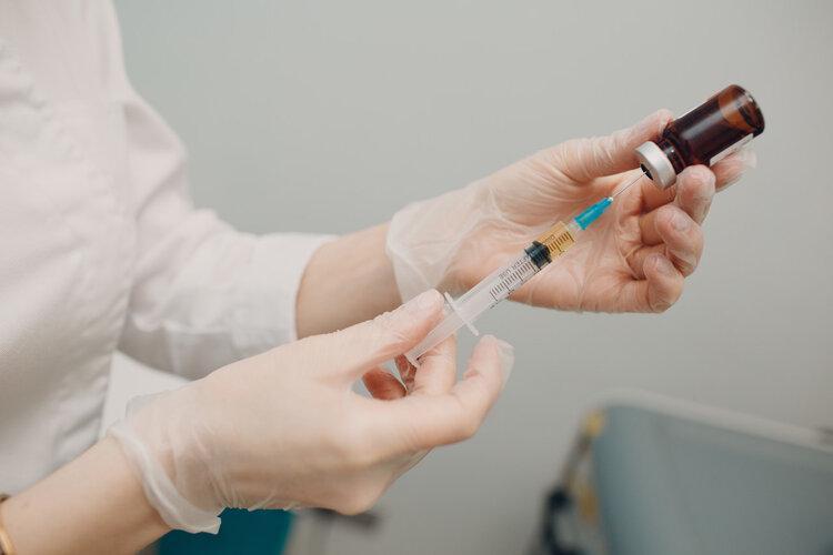 【技术深度】CD40激动剂抗体突破:为什么肿瘤内注射能让全身癌细胞消退? 健康养生