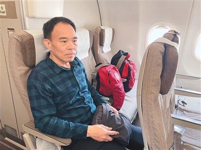 跨越海峡的灵魂摆渡:一位台湾里长23年的老兵归乡实践 情感心理